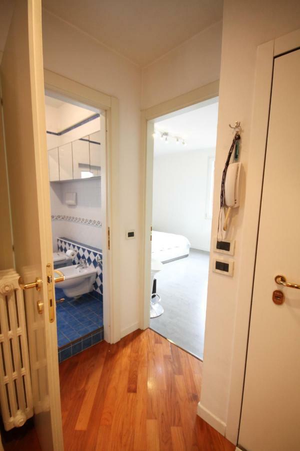 Bianco Apartment Верона Экстерьер фото